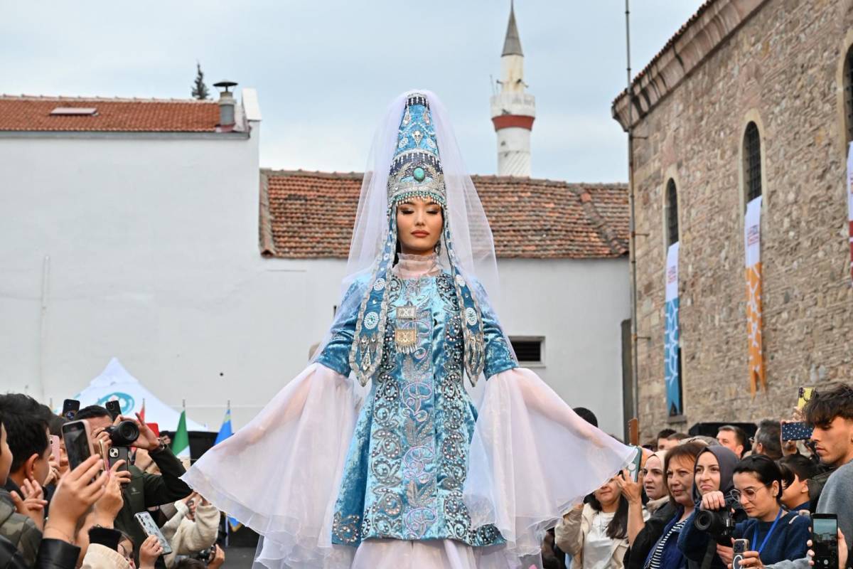 Kuyualan’da 23 Nisan’a Anlamlı Kutlama