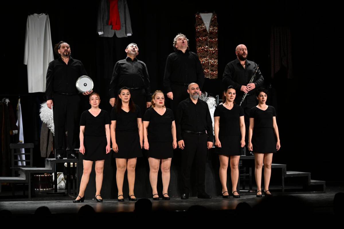 Mesir Tiyatro Festivali’nde Aziz Nesin Rüzgarı