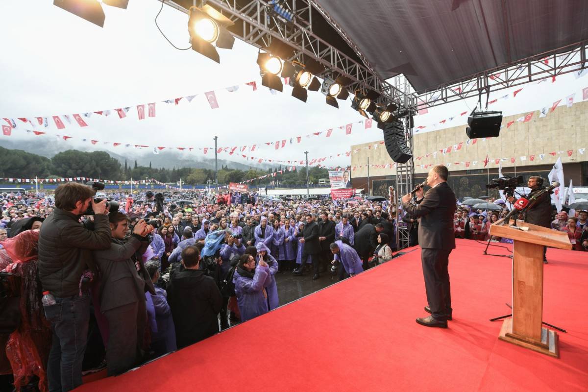 Yunusemre’de 20 Projenin Toplu Açılışı Yapıldı