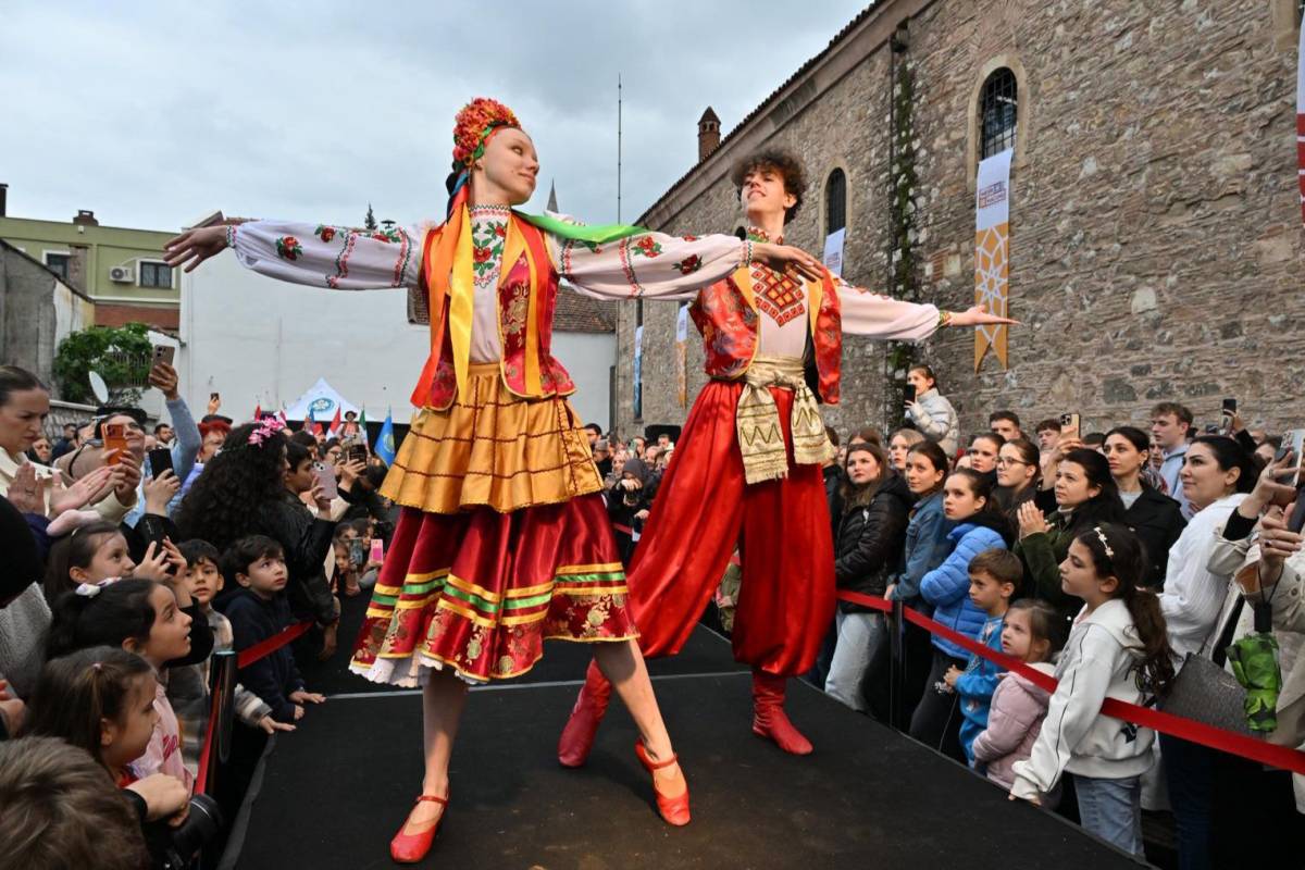 Kuyualan’da 23 Nisan’a Anlamlı Kutlama