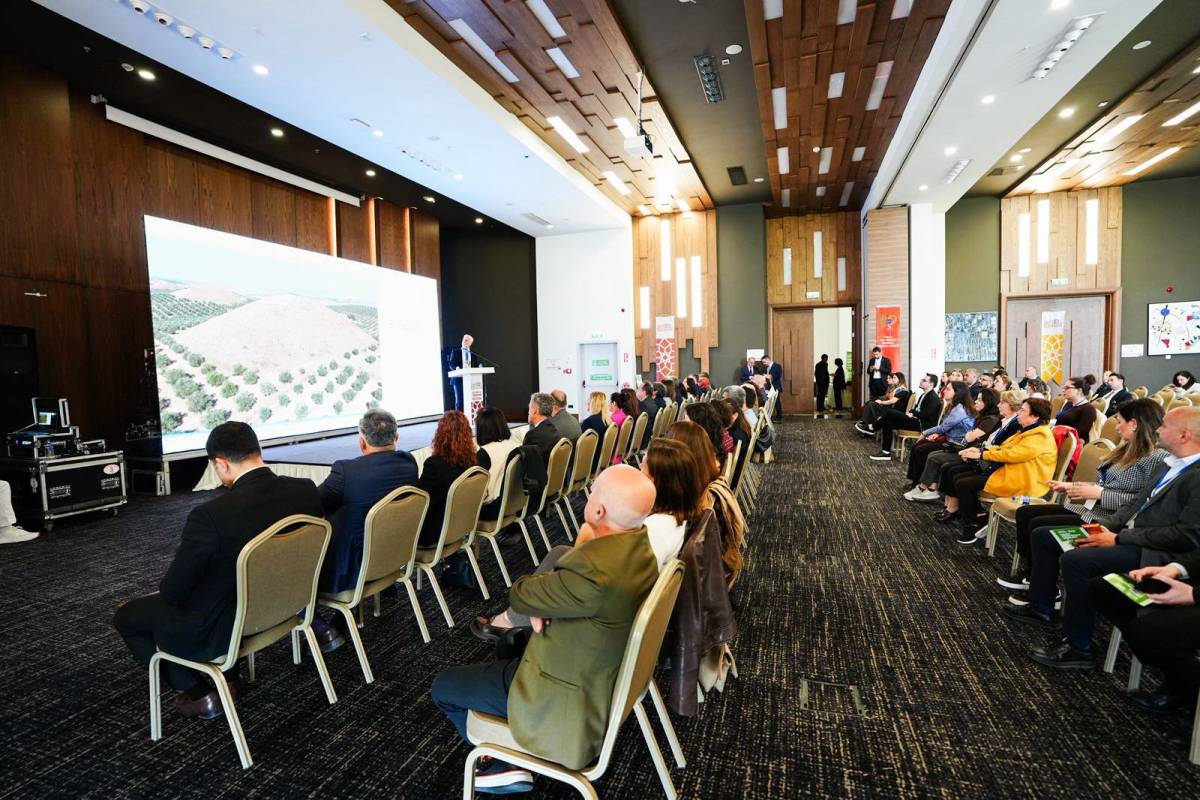 Mesir Macunu’nun Şifa Mirası Bilimsel Platformda Ele Alınıyor