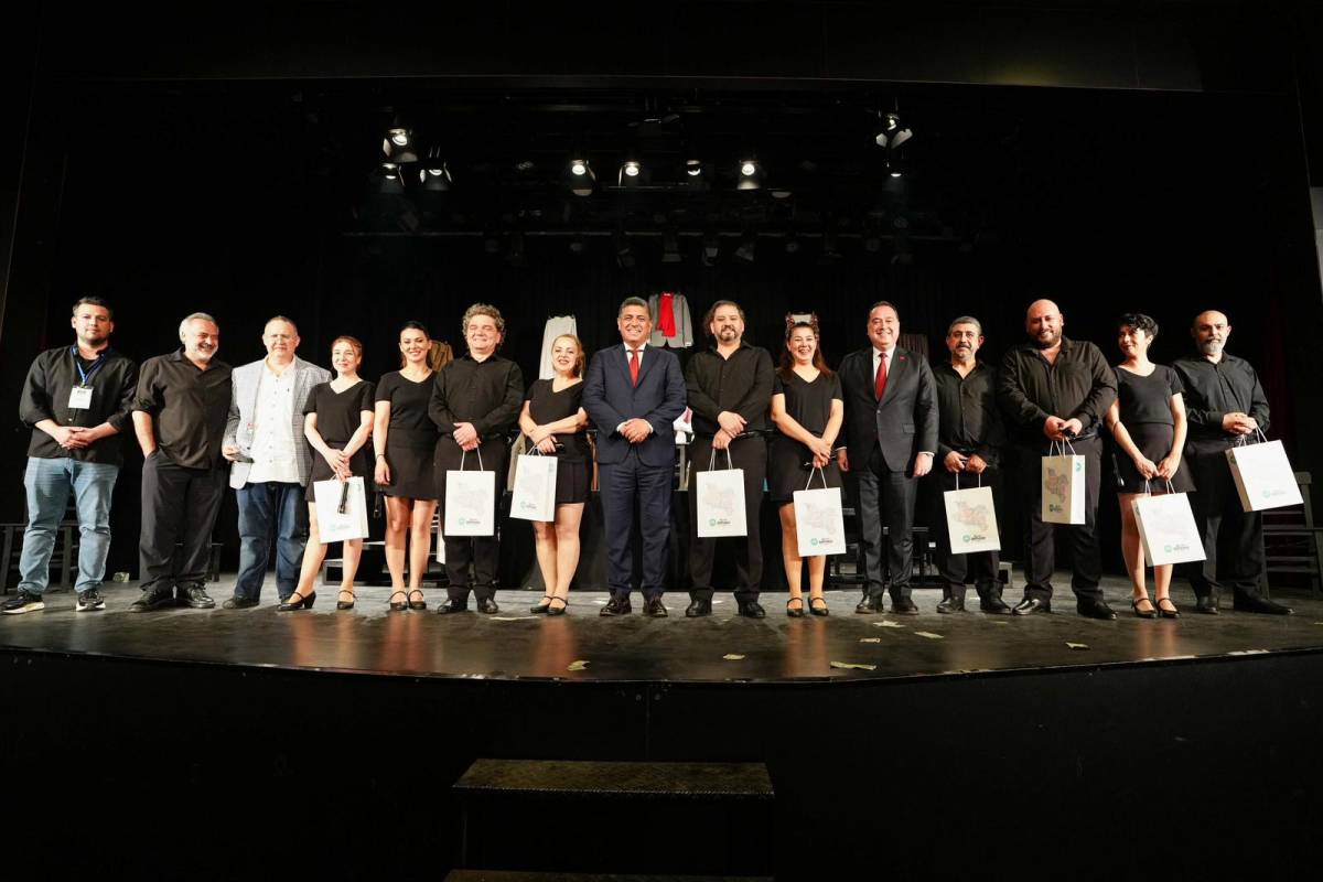 Mesir Tiyatro Festivali’nde Aziz Nesin Rüzgarı