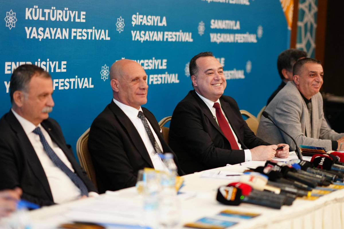 486 Yıllık Şifa Reçetesi Dünya Sahnesinde: Uluslararası Manisa Mesir Macunu Festivali Başlıyor