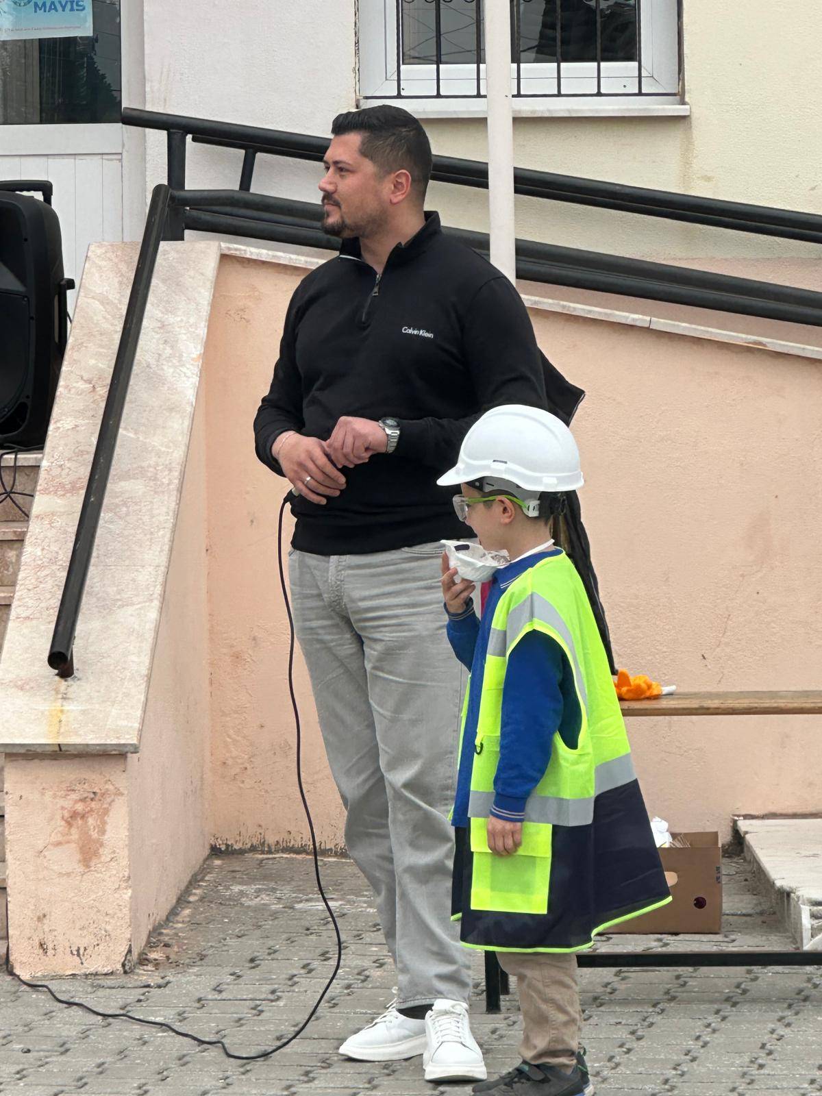 Akhisar’da Okullarda Afet Tatbikatı Yapıldı