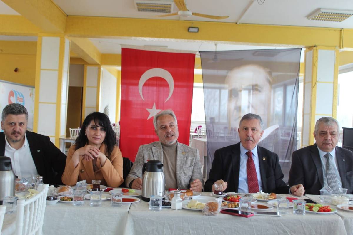 Gelecek Partisi’nden Manisa’da Kritik Mesajlar