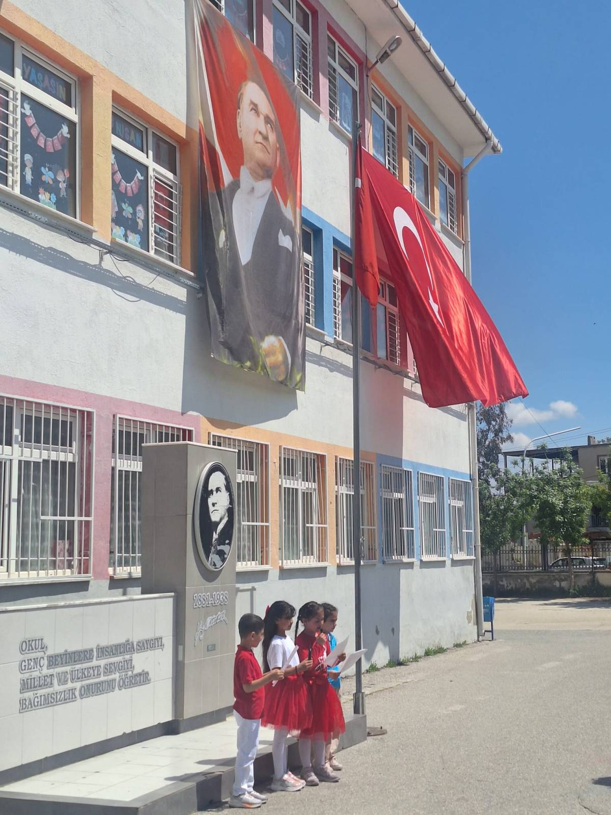 Hafsa Sultan İlkokulu’nda 23 Nisan Coşkusu