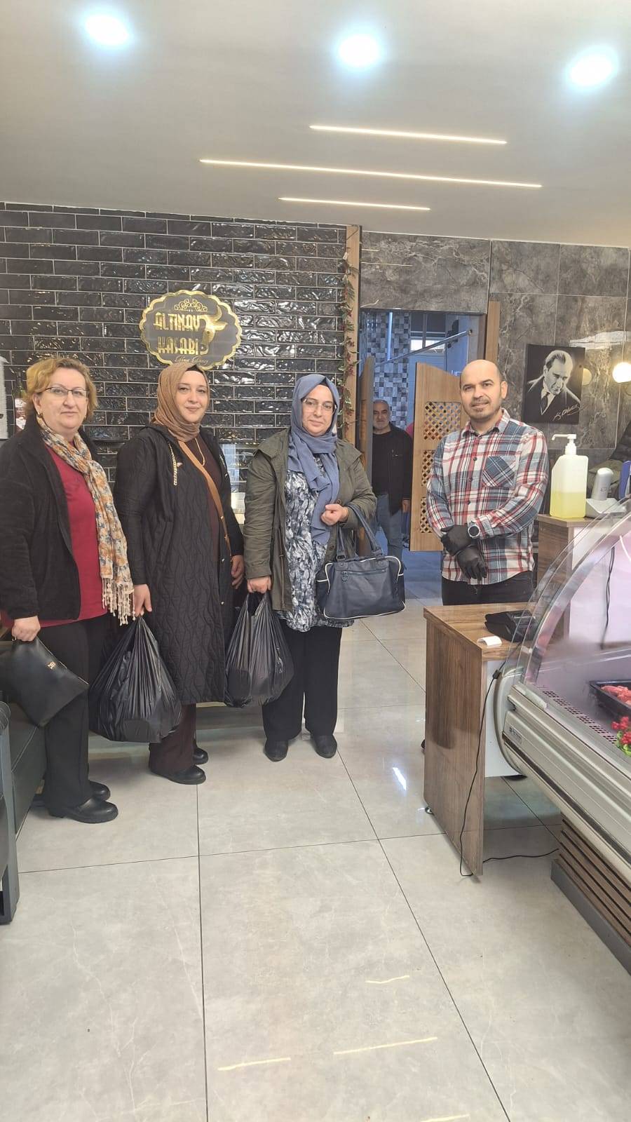 MHP Akhisar’dan Türkeş İçin Vefa Etkinliği