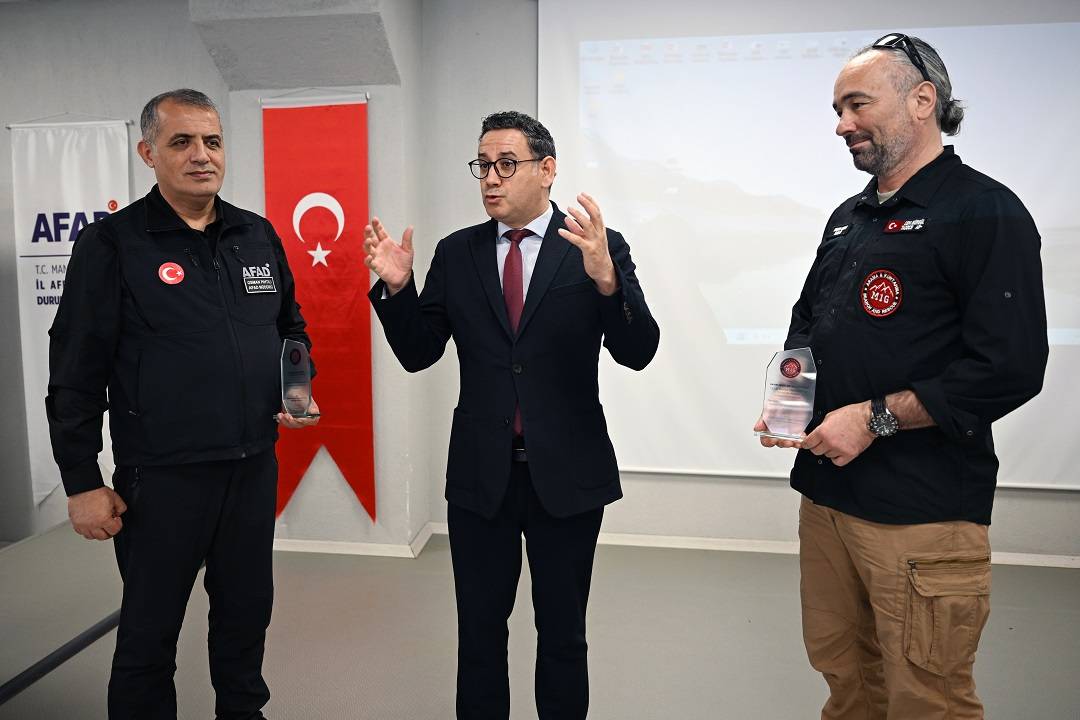 MCBÜ'de Hayat Kurtaran Eğitim