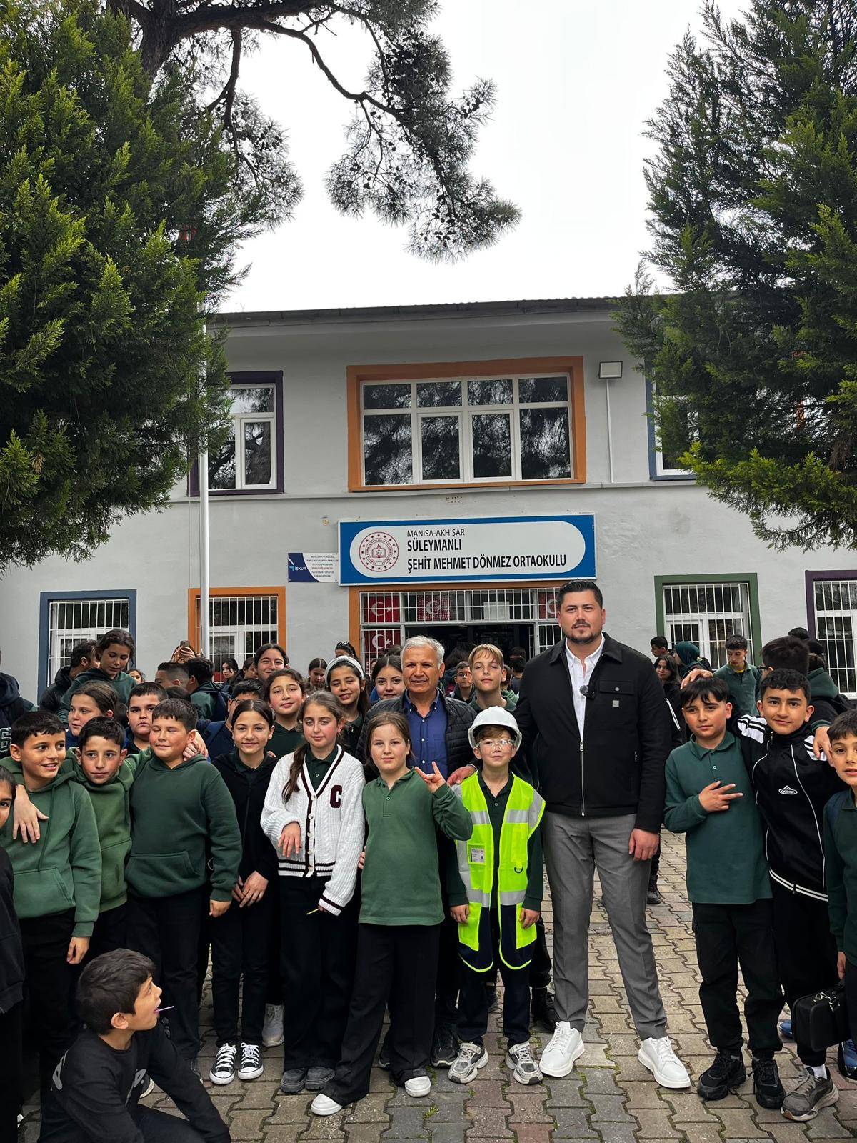 Akhisar’da Okullarda Afet Tatbikatı Yapıldı