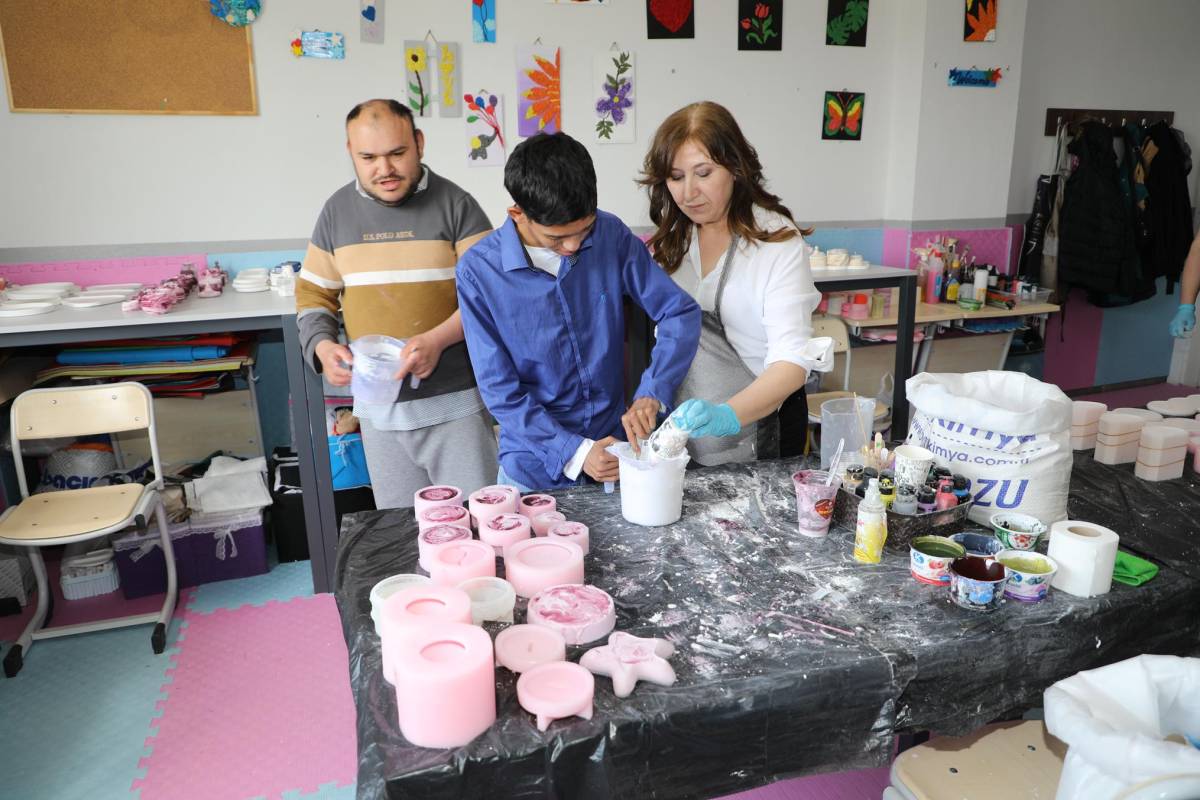 Özel Ellerden Mesir Festivali’ne Anlamlı Dokunuş