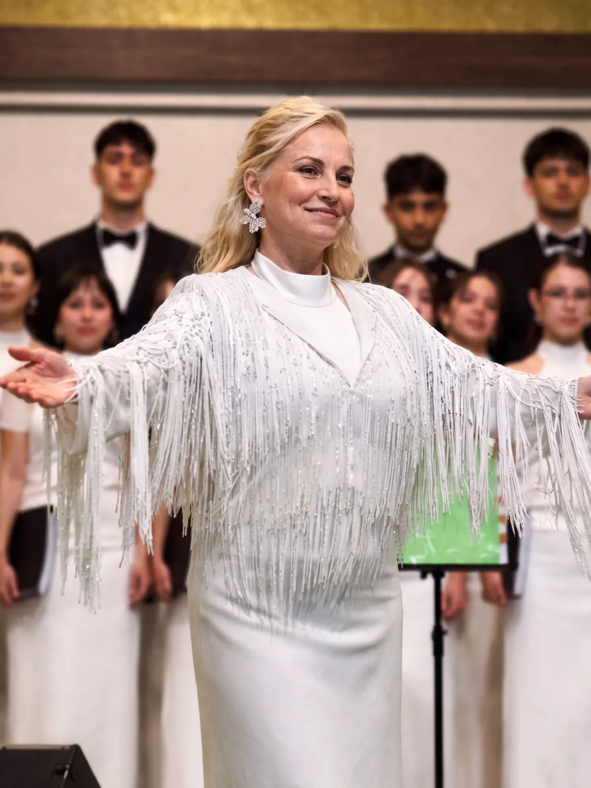 Manisa'da Müzik Şöleni: Çoksesli Koro Büyüledi