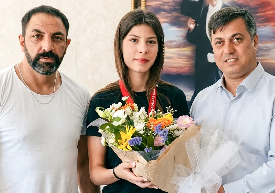 Manisa Boksunda Tarihi Transfer: Masal Ece Fenerbahçe'de