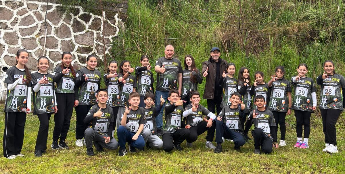 Yağmur Altında Yön Buldular: Akhisar'a Dört Madalya