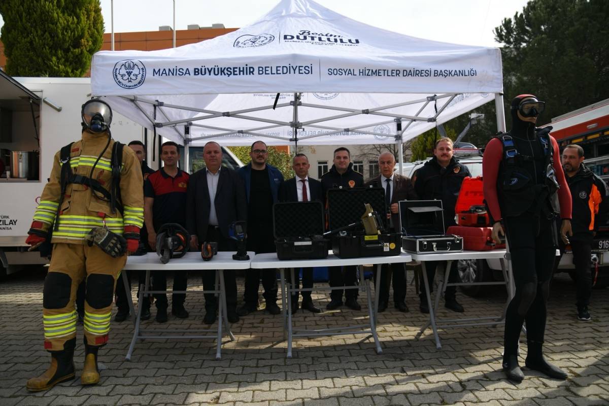 Manisa’da Afet Sempozyumuna Büyükşehir Desteği