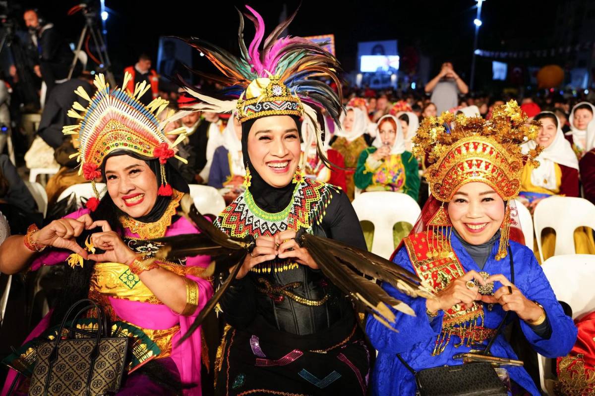 Mesir Festivali Kortejle Coşkuyla Başladı