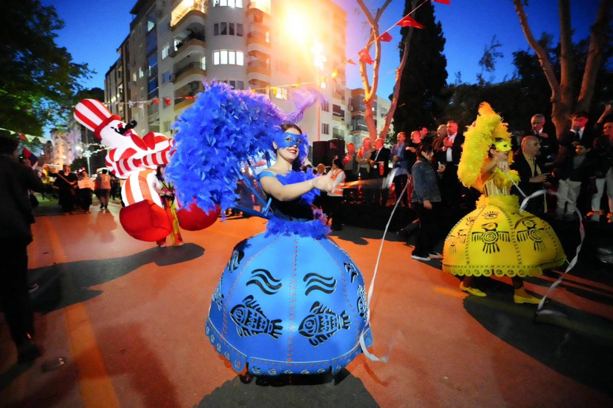 Mesir Festivali Kortejle Coşkuyla Başladı