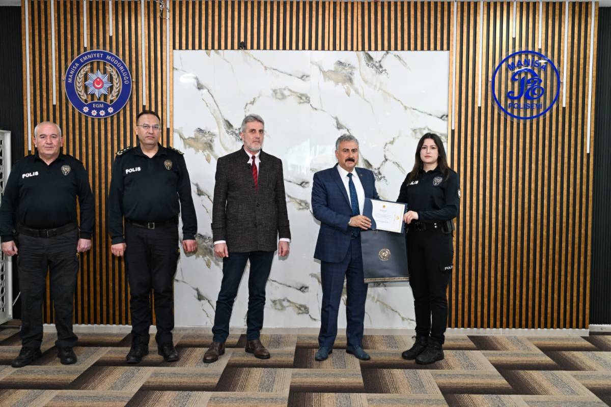 Manisa Emniyetinde Başarı Ödüllendirildi