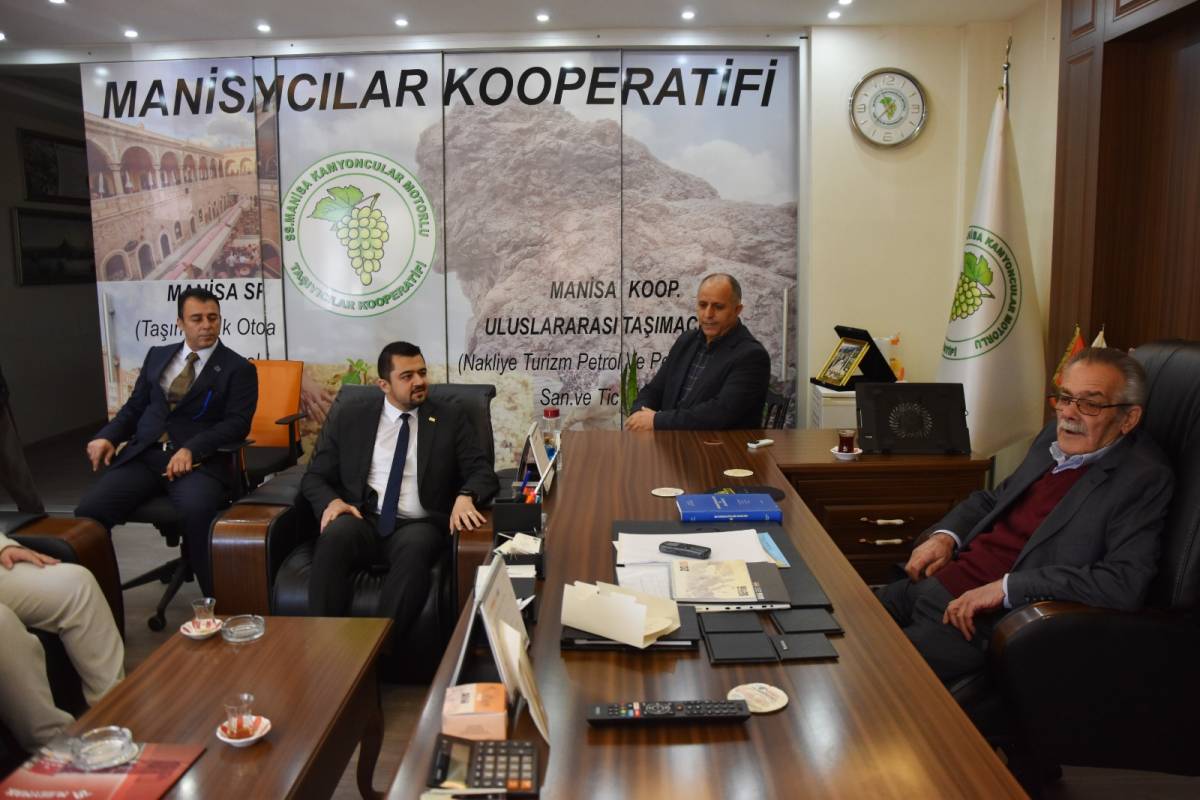 Kamyoncular İsyanda: Anahtar Parti’den Ziyaret