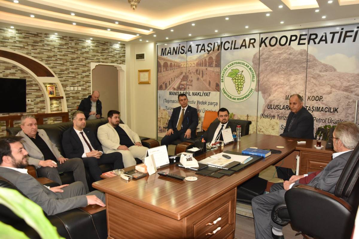 Kamyoncular İsyanda: Anahtar Parti’den Ziyaret