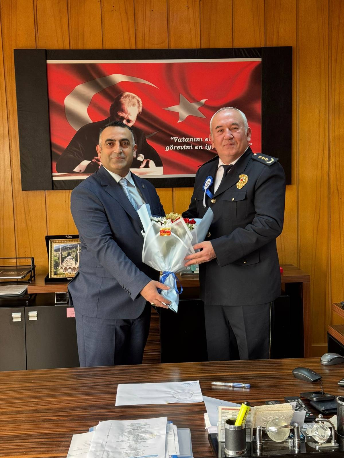 Şehzadeler’de polis teşkilatı için lokma hayrı