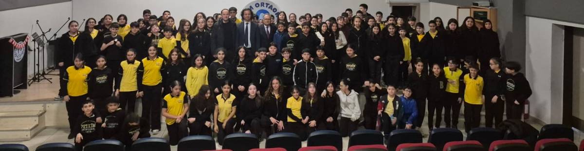 GENÇLER Mİ SÖZ DİNLEMİYOR?