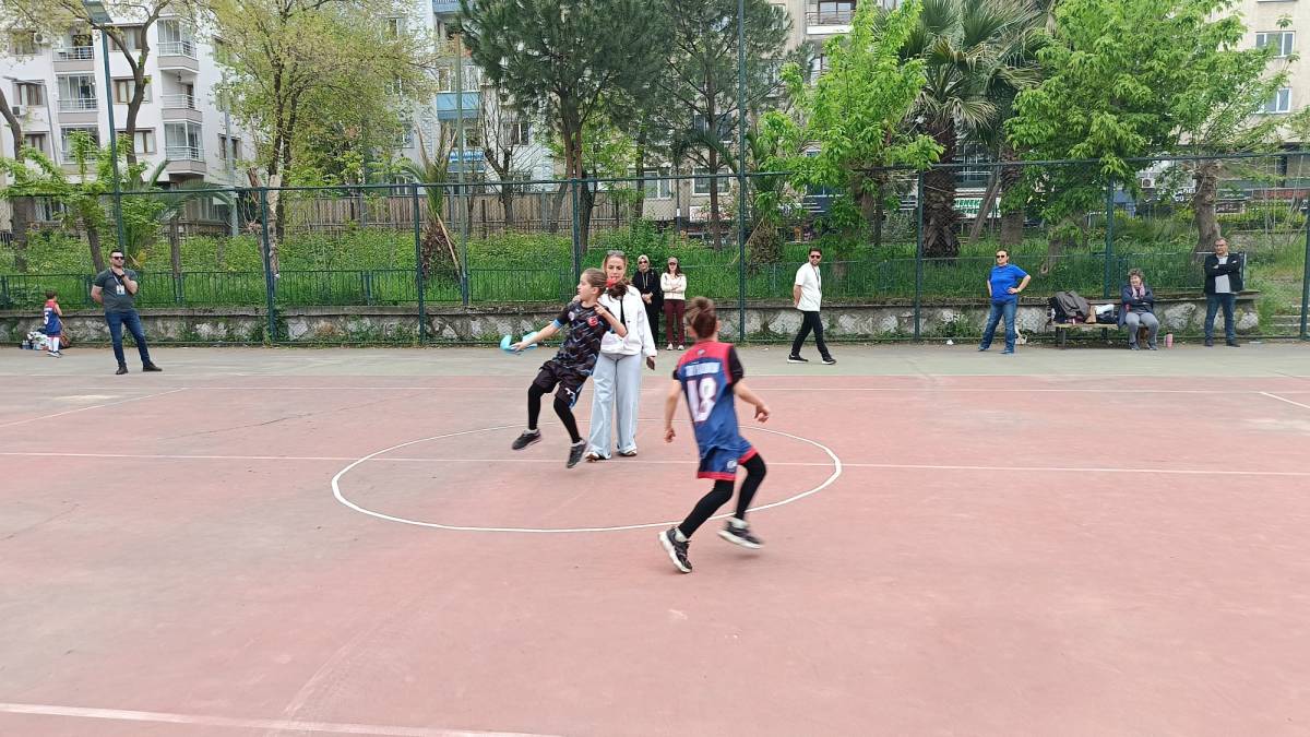 Mendil Kapmaca Turnuvasında Kıyasıya Rekabet