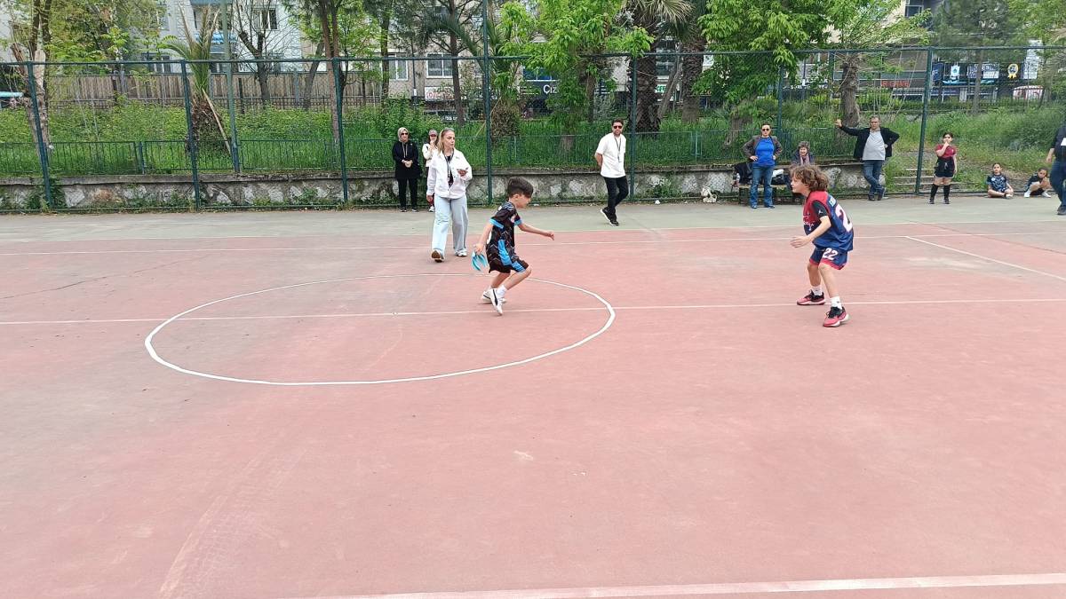 Mendil Kapmaca Turnuvasında Kıyasıya Rekabet