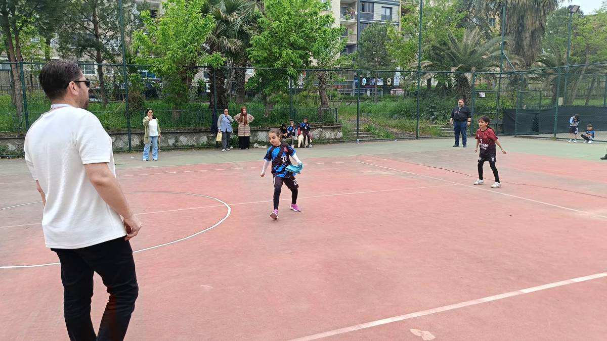 Mendil Kapmaca Turnuvasında Kıyasıya Rekabet