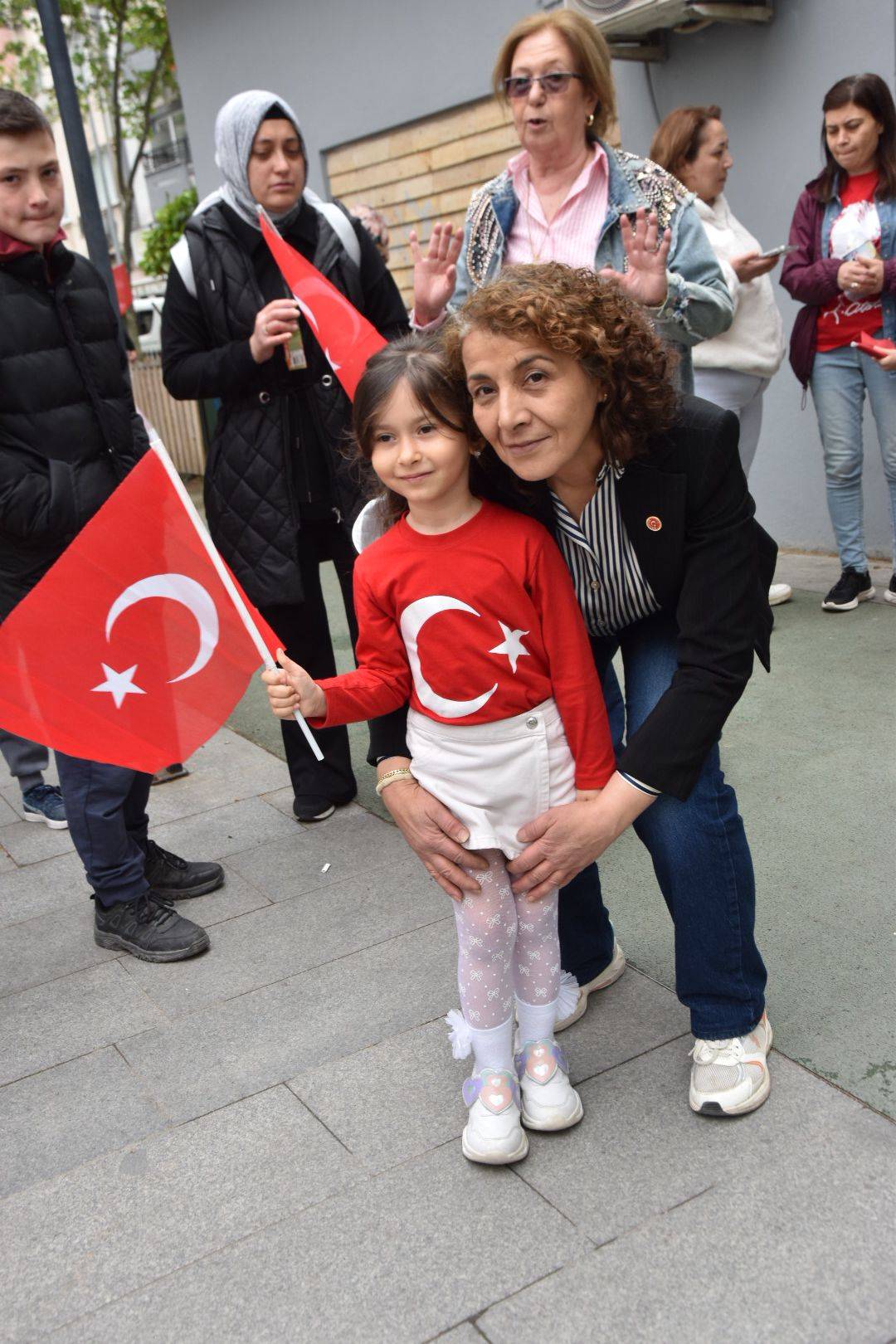 Kuyualan’da 23 Nisan’a Balonlu Kutlama