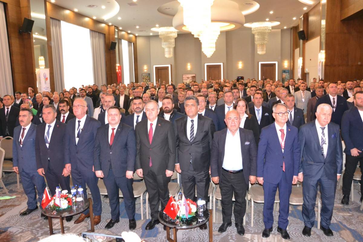 Akçay: Esnaf Ekonominin Temel Taşıdır
