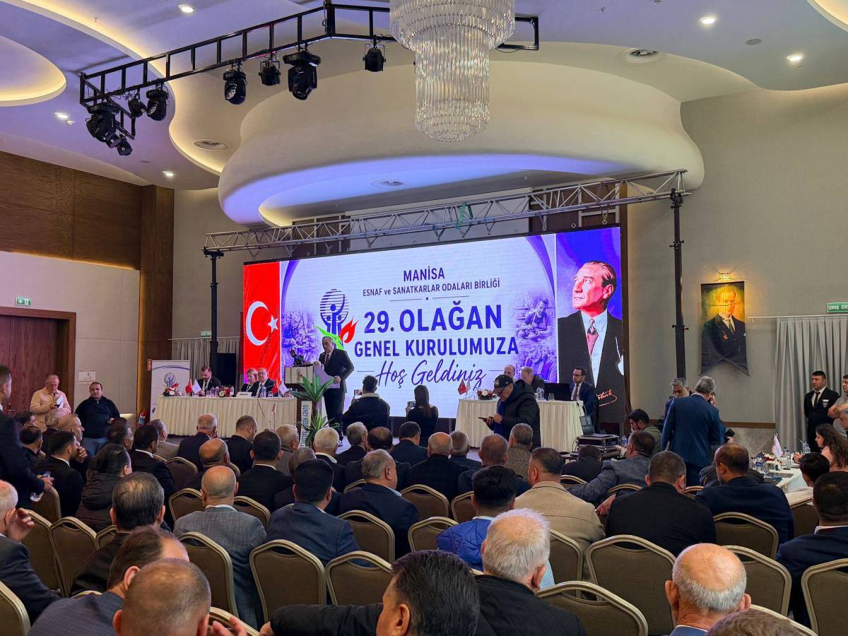 Akçay: Esnaf Ekonominin Temel Taşıdır