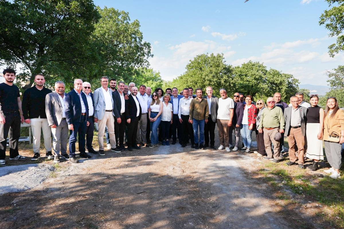 Hıdırellez Coşkusu Manisa’da Meydanlara Taştı