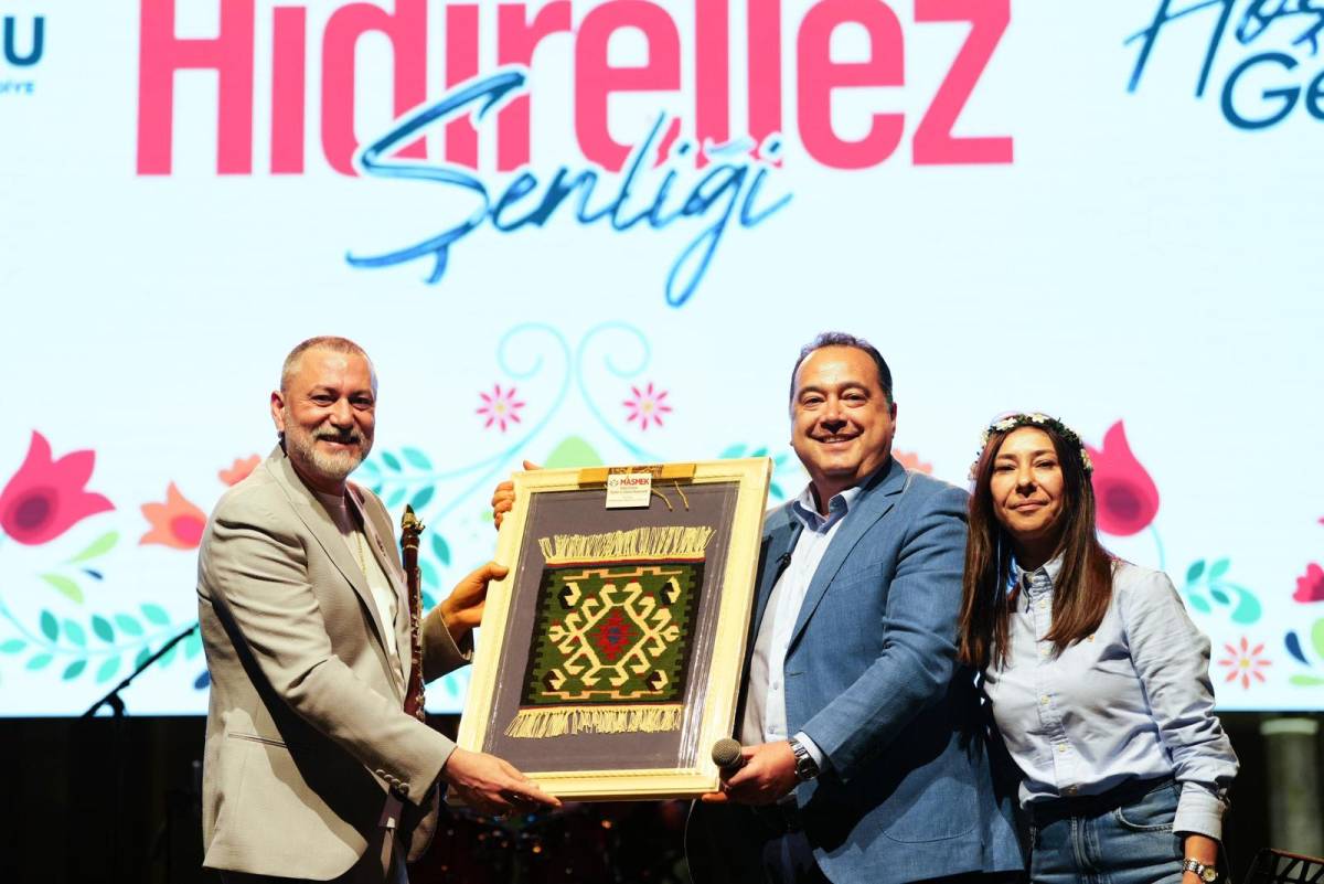Hıdırellez Coşkusu Manisa’da Meydanlara Taştı