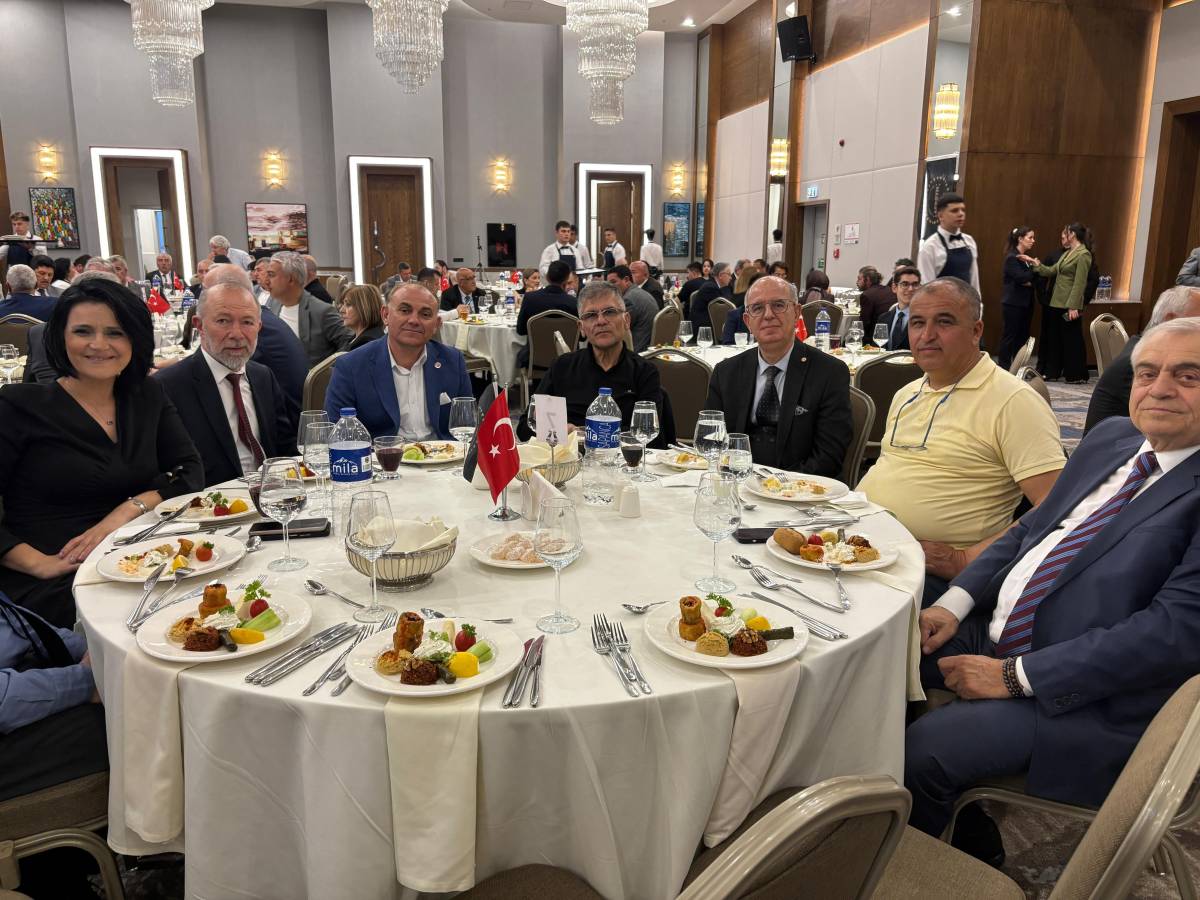 MADOST'ta Dev Buluşma, Şefik Yılmaz Dizdar Konuk Oldu
