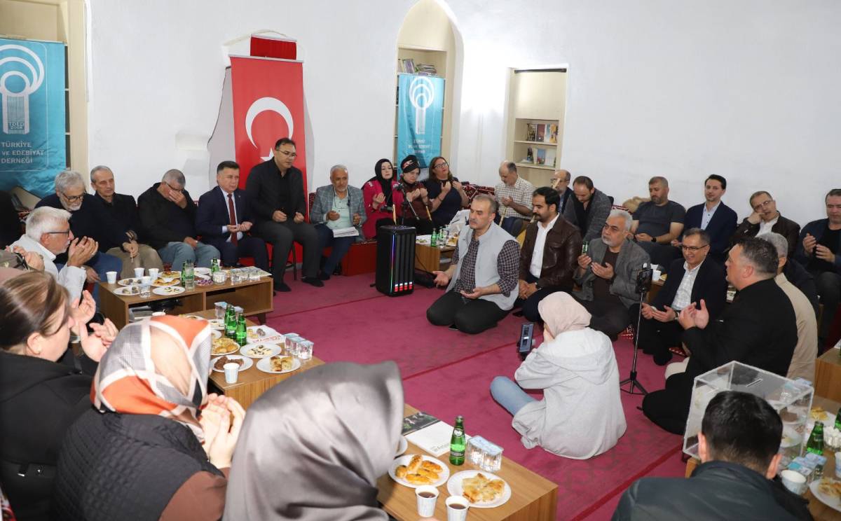 Manisa’da Ney Kursu Mezuniyetine Yoğun İlgi